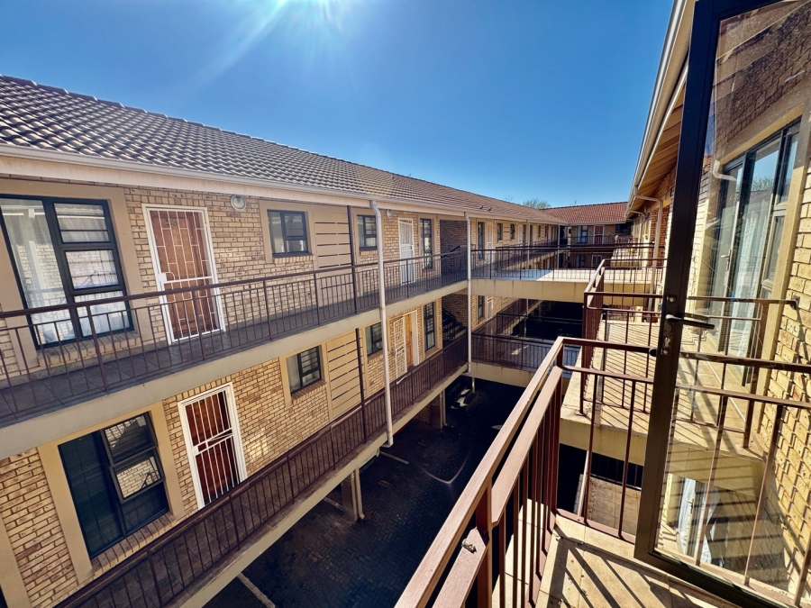 2 Bedroom Property for Sale in Die Bult North West